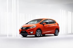Official pictures of the 2015 Honda Jazz